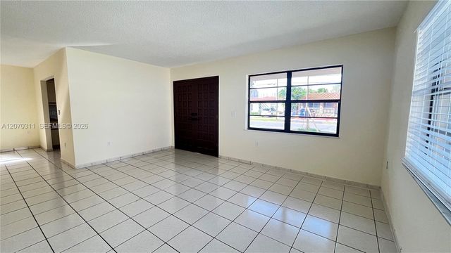 2820 SW 25th Street 2820, Miami, FL 33133
