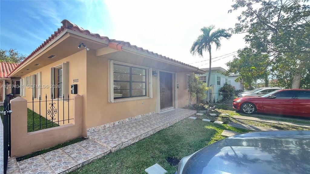 2820 SW 25th Street 2820, Miami, FL 33133