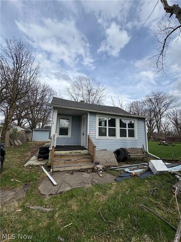 4535 W 157th Street, Cleveland, OH 44135