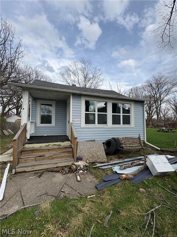 4535 W 157th Street, Cleveland, OH 44135