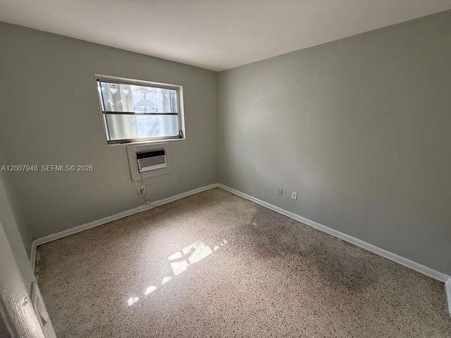 1960 NW Flagler Ter 1, Miami, FL 33125