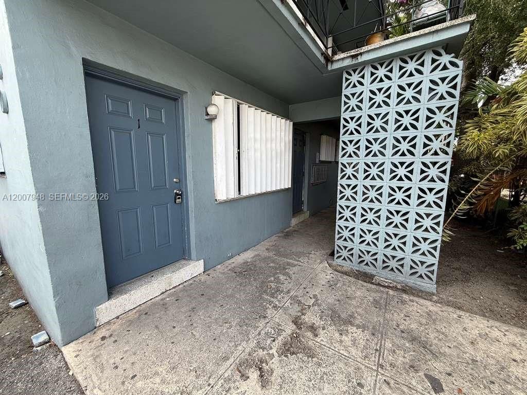 1960 NW Flagler Ter 1, Miami, FL 33125