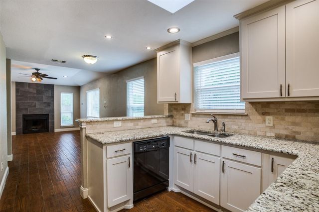2917 Penny Lane, Euless, TX 76039