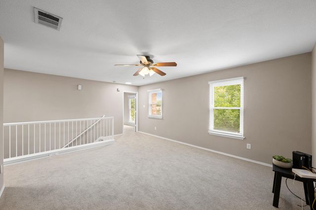 605 Holbrooke ST, Hutto, TX 78634