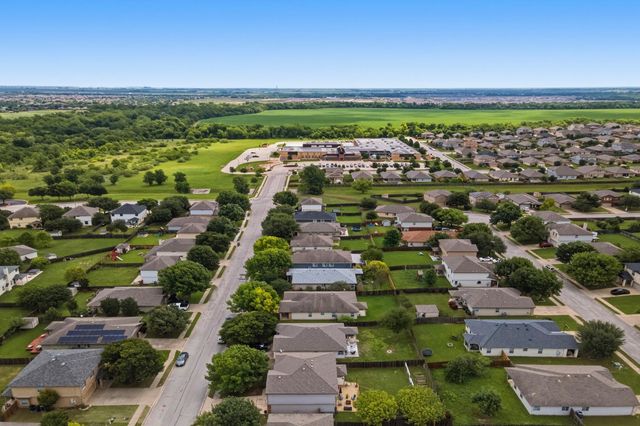 605 Holbrooke ST, Hutto, TX 78634