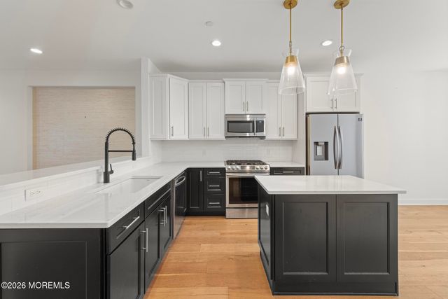 6 River Street, Red Bank, NJ 07701