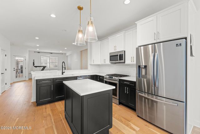 6 River Street, Red Bank, NJ 07701