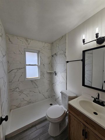 14219 Knox Avenue, Warren, MI 48089