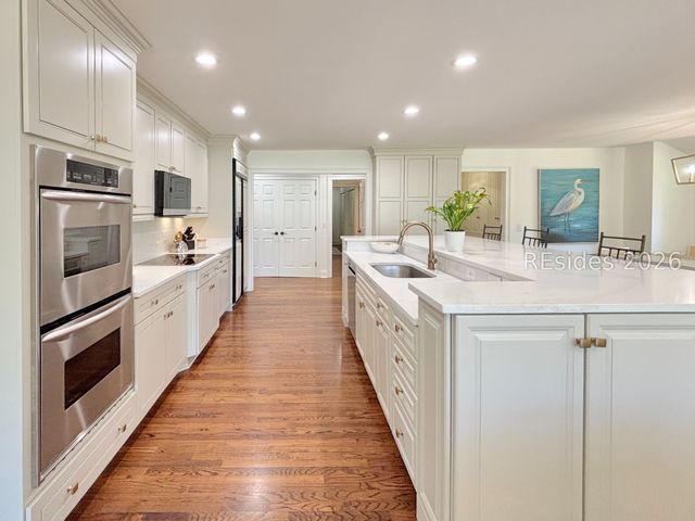 7 Red Maple Rd, Hilton Head Island, SC 29928