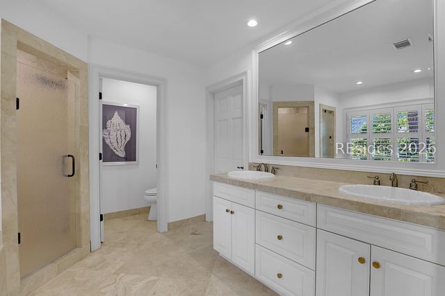 7 Red Maple Rd, Hilton Head Island, SC 29928