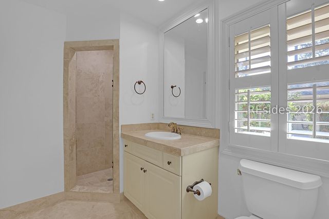 7 Red Maple Rd, Hilton Head Island, SC 29928