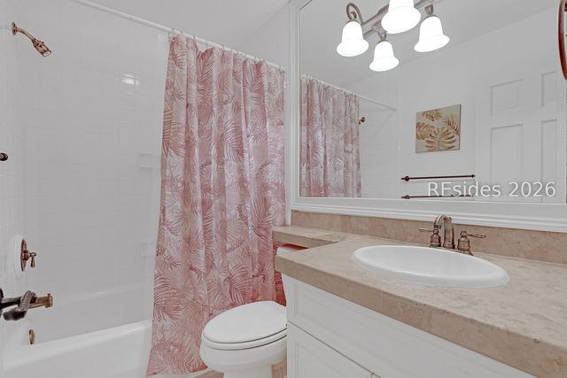 7 Red Maple Rd, Hilton Head Island, SC 29928