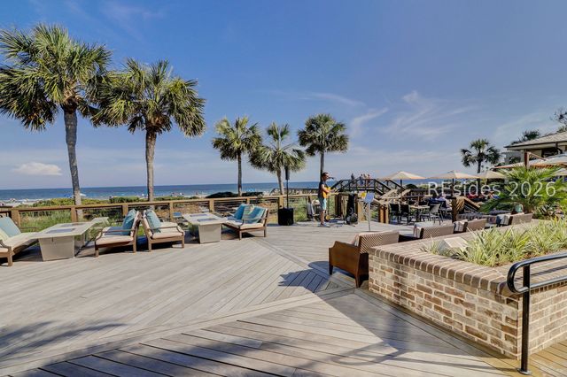 7 Red Maple Rd, Hilton Head Island, SC 29928