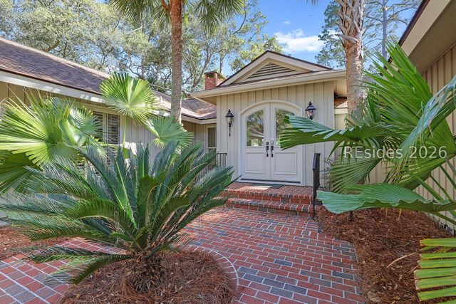 7 Red Maple Rd, Hilton Head Island, SC 29928