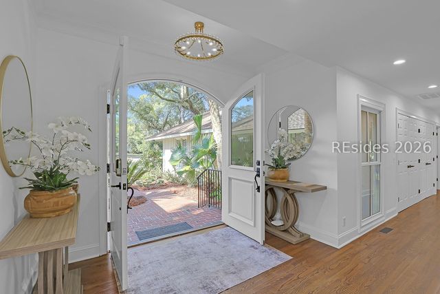 7 Red Maple Rd, Hilton Head Island, SC 29928