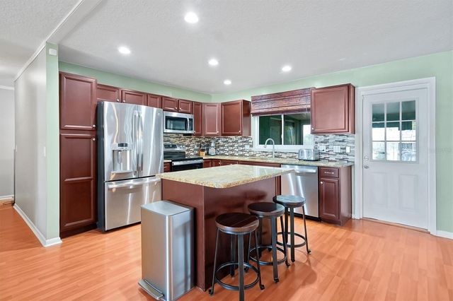 623 LAKESPUR LANE, Altamonte Springs, FL 32714