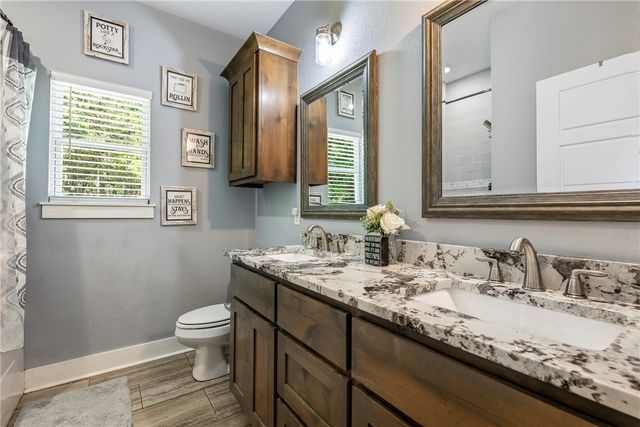 1213 Stokenbury Road, Elkins, AR 72727