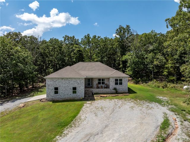 1213 Stokenbury Road, Elkins, AR 72727