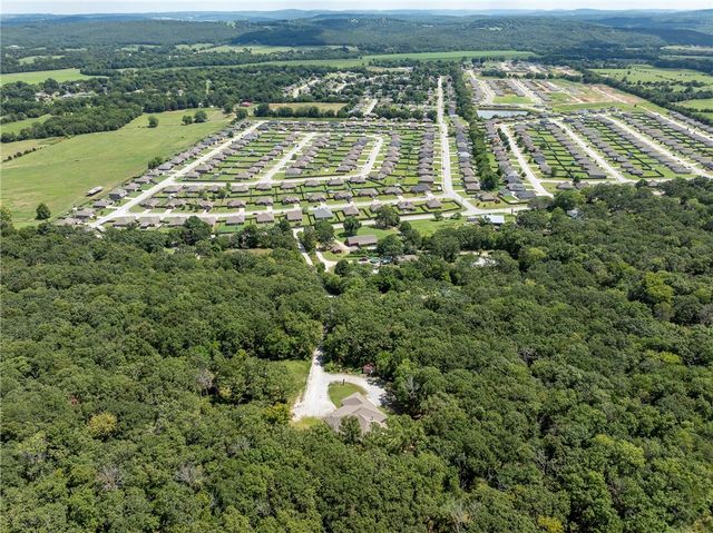 1213 Stokenbury Road, Elkins, AR 72727