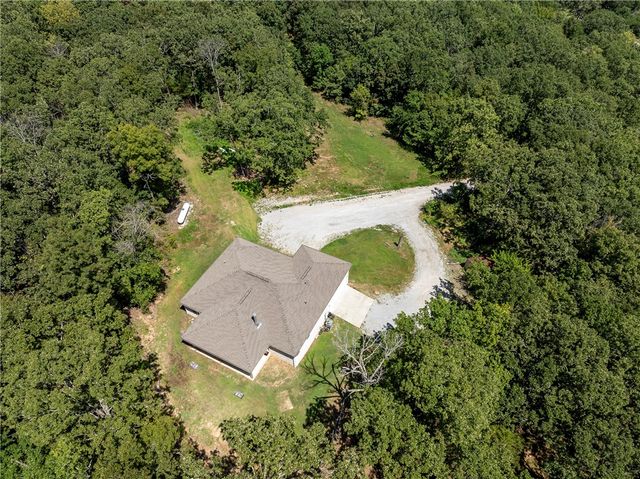 1213 Stokenbury Road, Elkins, AR 72727