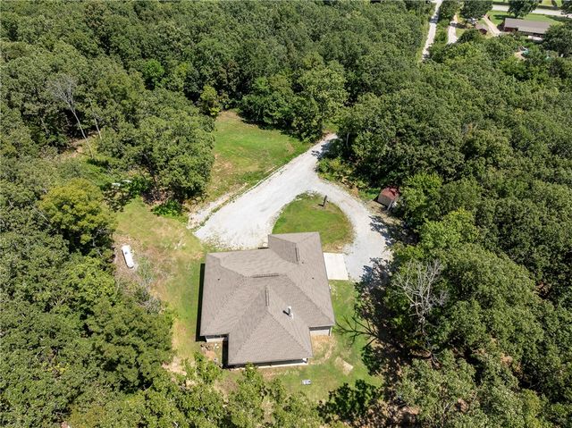 1213 Stokenbury Road, Elkins, AR 72727