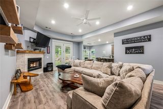 1213 Stokenbury Road, Elkins, AR 72727