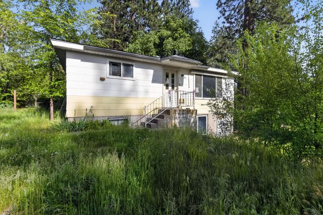 611 S Farr Rd, Spokane Valley, WA 99206