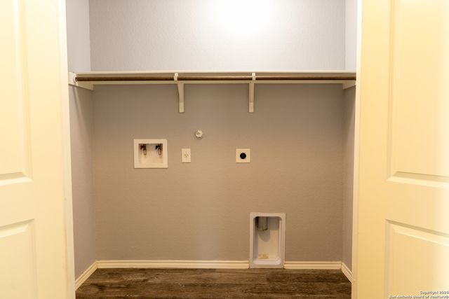 5907 Lady, San Antonio, TX 78242