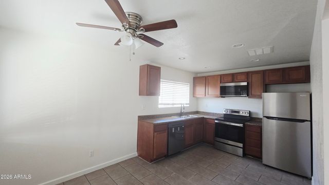4431 N 53rd Lane 4, Phoenix, AZ 85031