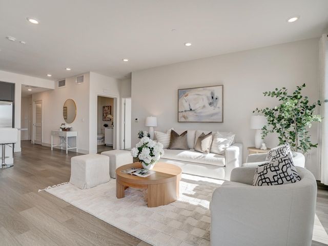 3512 Vision Cmn 420, Fremont, CA 94538