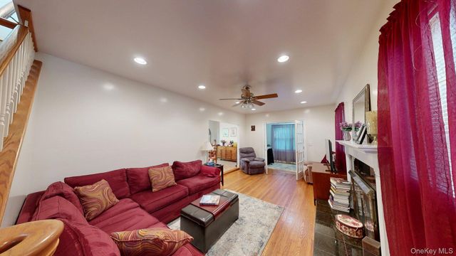 15 Woodbine Road, Irvington, NY 10533