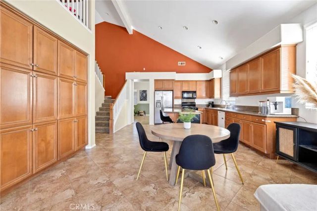 714 Suncup Circle, Hemet, CA 92543