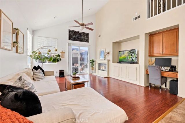 714 Suncup Circle, Hemet, CA 92543