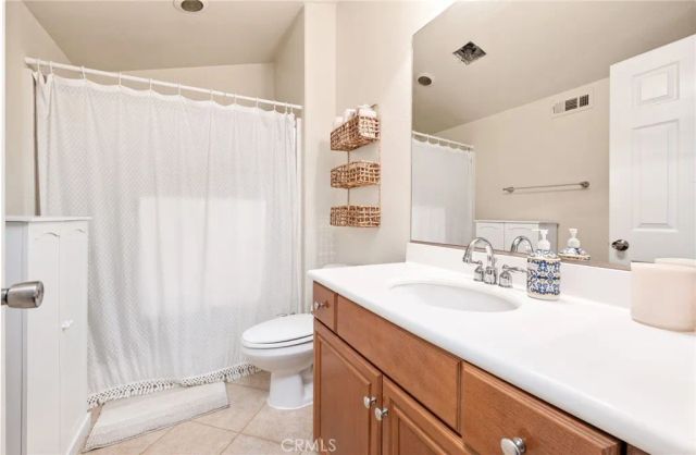 714 Suncup Circle, Hemet, CA 92543