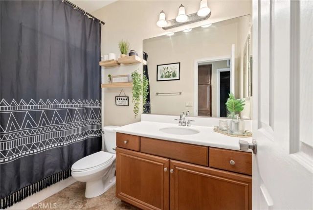 714 Suncup Circle, Hemet, CA 92543