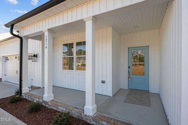 1214 Petite Terre Court, New Bern, NC 28560