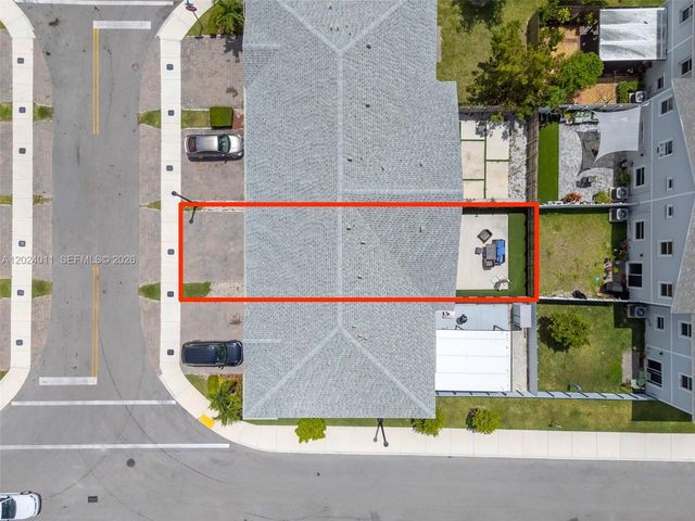 914 SE 18th St, Homestead, FL 33034