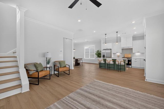 124 Dewey Road, Lilburn, GA 30047