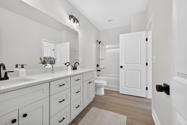 124 Dewey Road, Lilburn, GA 30047