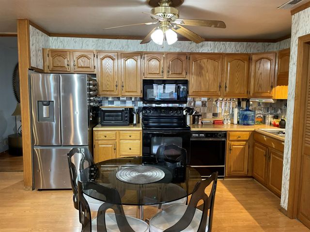 230 Russell Avenue, Fort Wayne, IN 46808