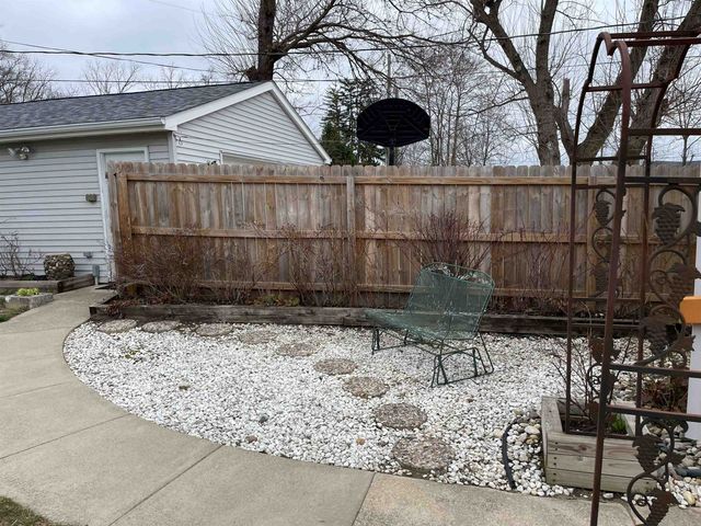 230 Russell Avenue, Fort Wayne, IN 46808