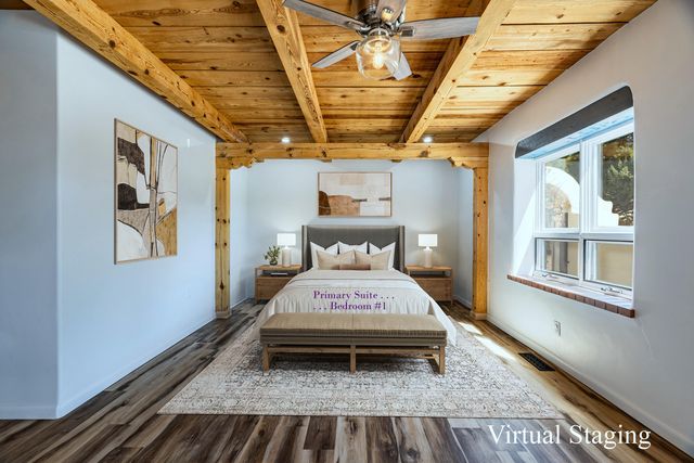 1718 Avenida Las Campanas NW, Los Ranchos, NM 87107
