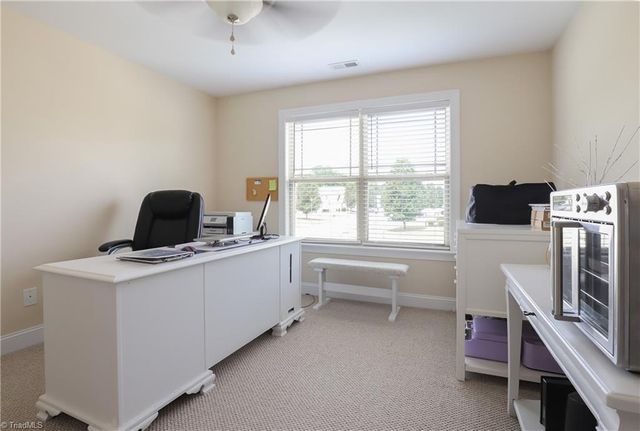 2689 Lamplight Circle, High Point, NC 27265