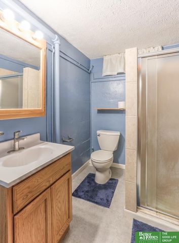 4412 Grover Street, Omaha, NE 68105