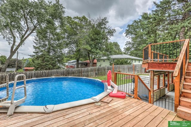 4412 Grover Street, Omaha, NE 68105