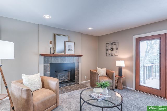 4412 Grover Street, Omaha, NE 68105