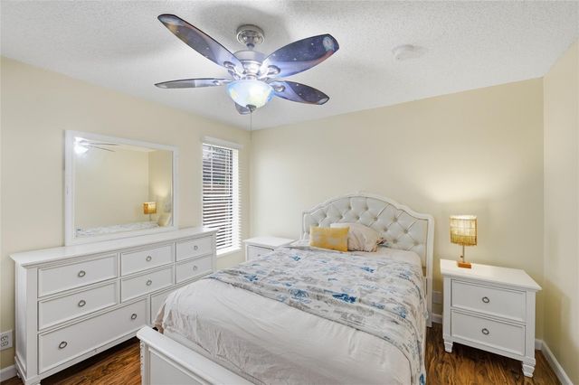 10949 NW 1st Manor, Coral Springs, FL 33071