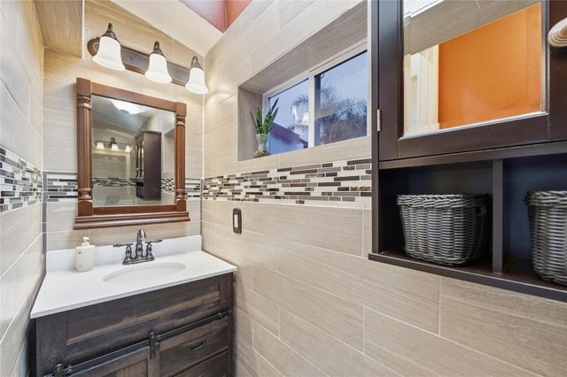 10949 NW 1st Manor, Coral Springs, FL 33071