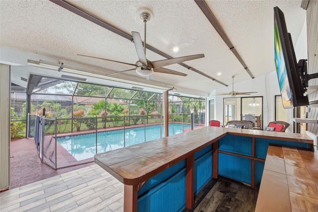 10949 NW 1st Manor, Coral Springs, FL 33071