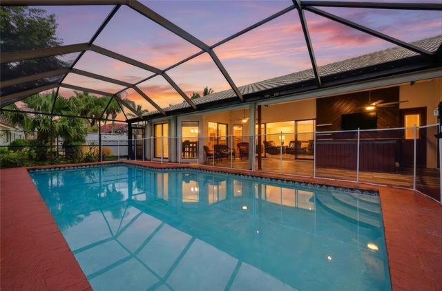 10949 NW 1st Manor, Coral Springs, FL 33071